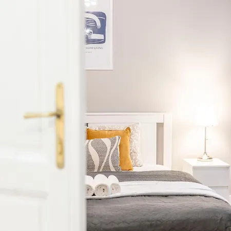 Cozy Leo In The Heart Of アパート *